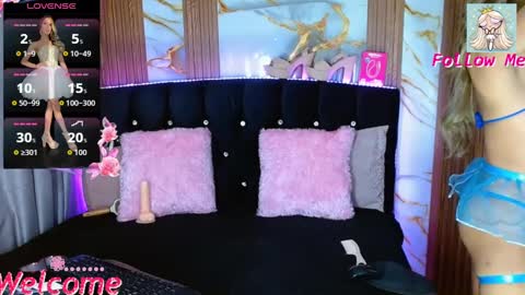 Snapshot of sammylittle_ chatting on September 26, 8:17 pm sammylittle_ online show from September 26, 8:17 pm