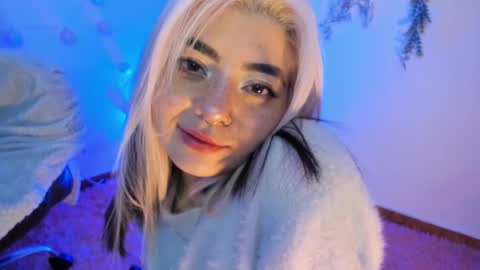 Snapshot of sammysammy_ chatting on December 22, 7:54 am   online show from December 22, 7:54 am
