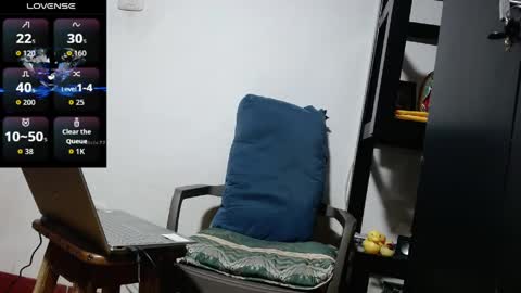 sammy model independiente online show from April 13, 10:41 am