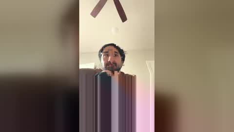 crazy runt online show from April 22, 5:09 pm