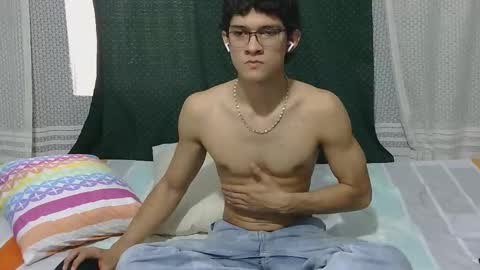 samuel_hills_ii online show from February 9, 8:00 pm