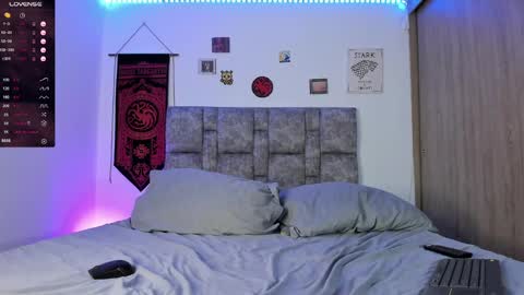 Christian Samuel online show from December 20, 1:33 pm