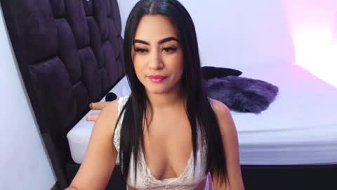 Snapshot of samyrosss6 chatting on February 14, 12:19 am Samy online show from February 14, 12:19 am