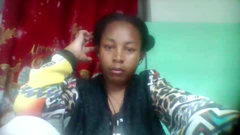 sandra1253099 online show from September 26, 5:43 pm