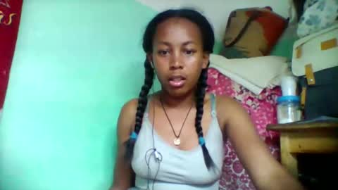 sandra1253099 online show from October 1, 6:29 pm