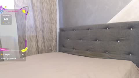 sandraa_black online show from October 17, 6:17 am