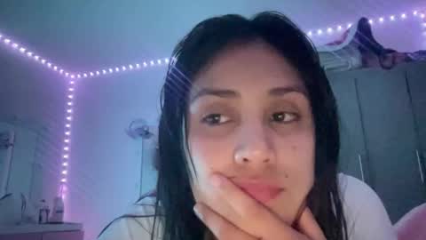 SANDRABREEZE online show from April 16, 7:41 am