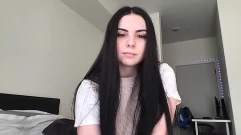 Sandra online show from March 8, 10:56 pm