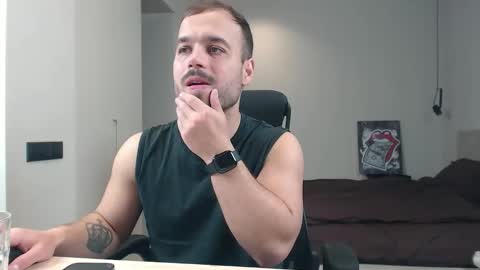 DeAlex online show from April 21, 12:12 pm