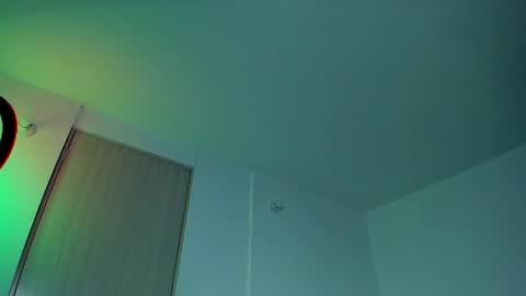 Santi Ferrer online show from April 25, 12:24 am