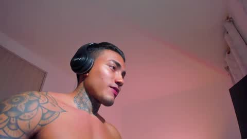 Santi Ferrer online show from May 28, 2:53 am