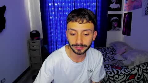 Santi online show from April 15, 9:15 pm