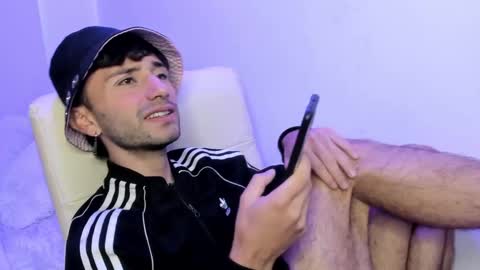 Santi online show from January 12, 4:08 pm