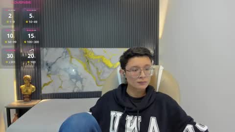 santiago_russo18 online show from October 6, 12:34 pm