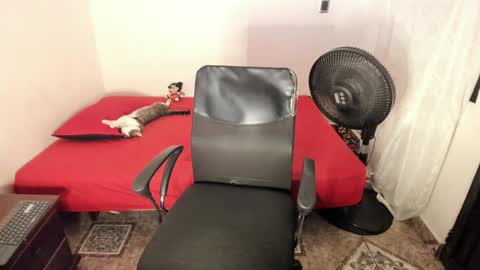 Julius Novachrono  online show from January 27, 12:01 am