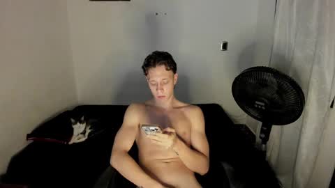 Julius Novachrono  online show from February 21, 10:28 am