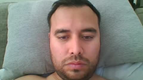 Snapshot of santimarley12 chatting on December 21, 7:49 pm Thiago.... online show from December 21, 7:49 pm