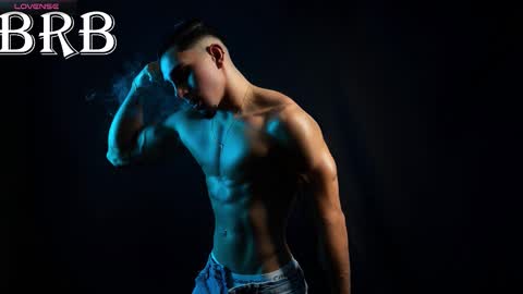 Santiago Seans online show from March 14, 4:00 pm