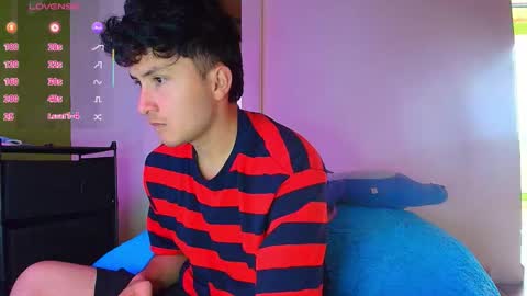 Santyago online show from November 24, 7:01 pm