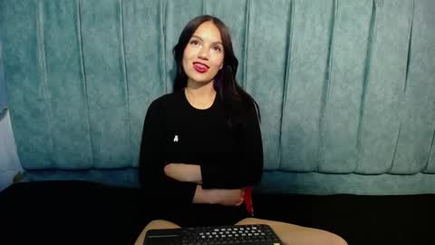 Saphire online show from March 7, 6:41 pm