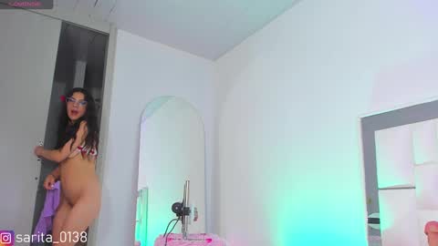 Snapshot of sara_goddess01 chatting on February 15, 12:37 am Sara online show from February 15, 12:37 am