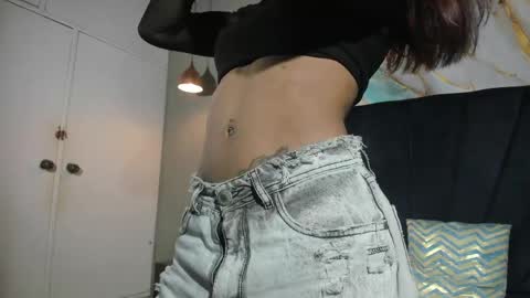 sara_hannks online show from March 30, 5:02 pm