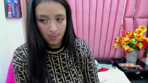 sara_honny online show from March 1, 4:06 am