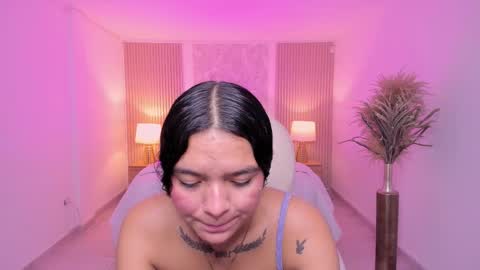 Sara online show from December 18, 9:10 pm