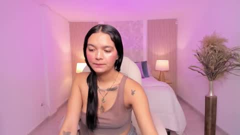 Sara online show from December 14, 11:49 am