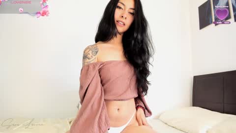 Sara online show from January 5, 5:41 pm