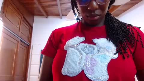 S A R A online show from November 24, 11:20 am