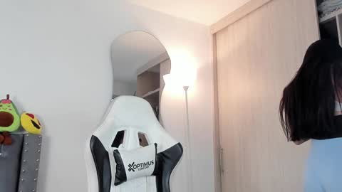 Sara online show from January 30, 5:06 pm