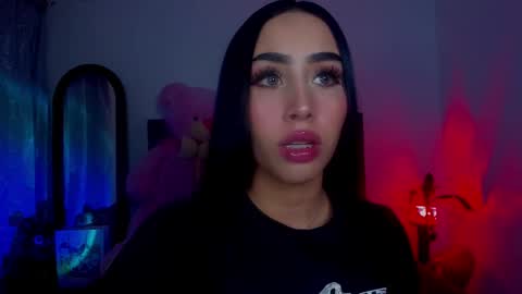 sara_stone03 online show from February 16, 5:48 am