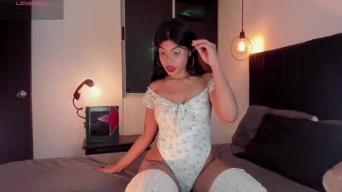 sara uwu online show from November 1, 9:08 am