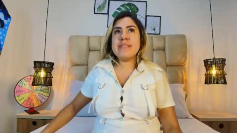 sarablonde_t online show from April 6, 7:26 pm