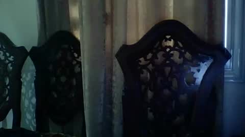 pass kika online show from December 1, 8:23 am