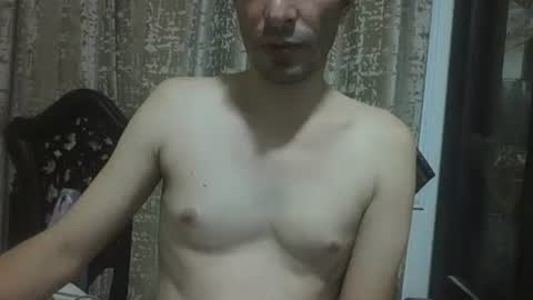 Snapshot of saraclit chatting on October 27, 11:05 pm pass kika online show from October 27, 11:05 pm