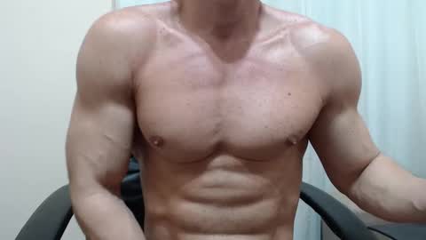 saradorj92 online show from September 13, 7:11 am