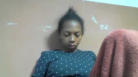 sarah146341 online show from July 7, 7:56 am