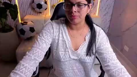 sarah_bay_tx online show from July 2, 8:03 pm