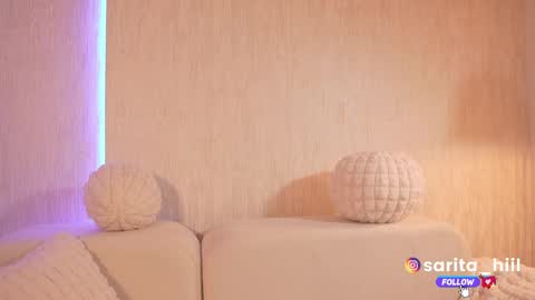       online show from March 11, 10:53 pm