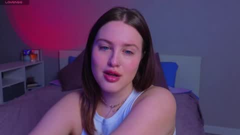 Sarah online show from April 15, 11:05 pm