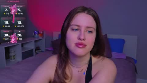 Sarah online show from April 11, 11:09 pm