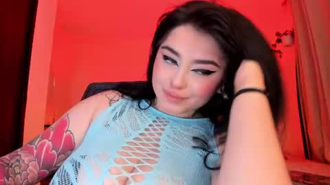   online show from July 4, 11:19 pm