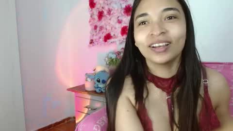 sarahajhoness online show from March 14, 3:27 pm