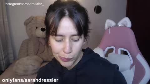 sarahdressler online show from November 26, 2:53 am