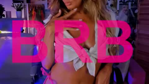 Divine Sarah NONUDE model online show from January 16, 12:03 pm