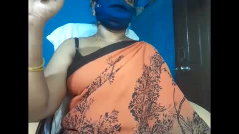 Tamil-saranya online show from January 5, 7:28 am