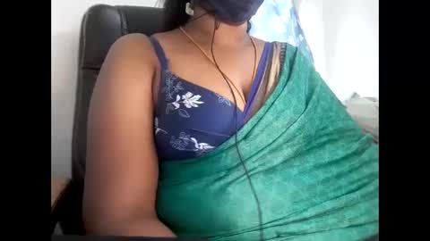 Tamil-saranya online show from February 12, 5:26 am