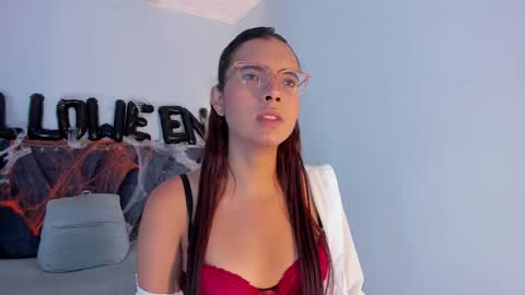 Sara online show from October 20, 8:36 pm